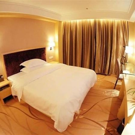 Ronghe Holiday Hotel Shiyan  Exterior foto