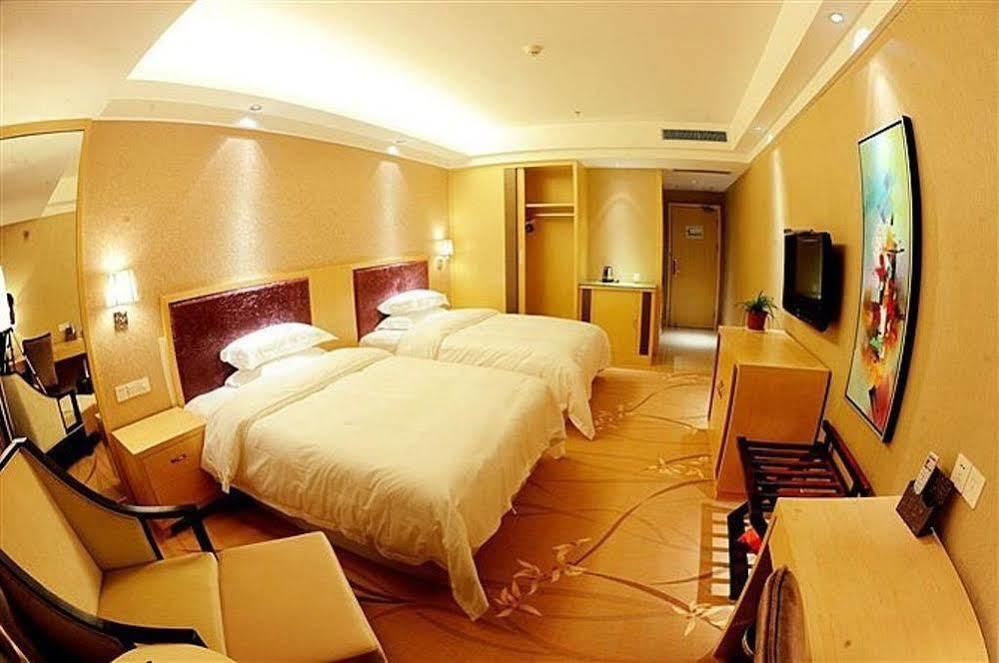 Ronghe Holiday Hotel Shiyan  Exterior foto